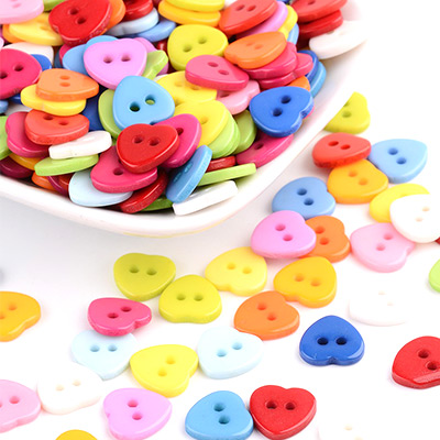 Пуговицы из Смолы