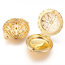 Кулон-Локет